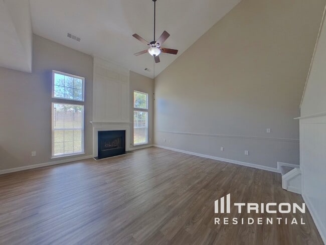 Building Photo - 332 Karsten Creek Dr