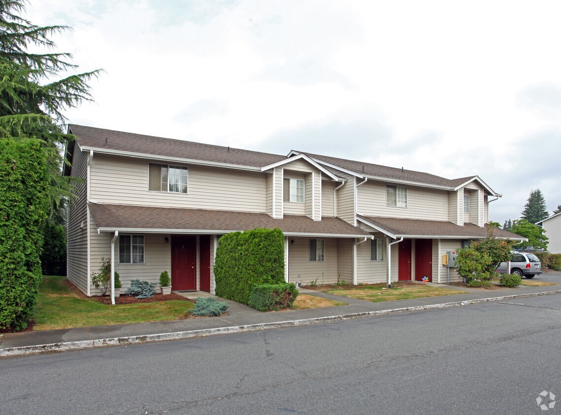 Westover Village Apartments in Marysville, WA