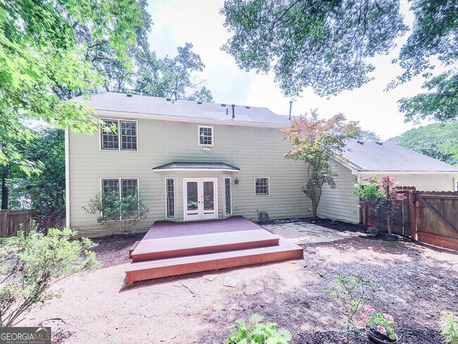 Foto del edificio - 1540 Brookcliff Cir
