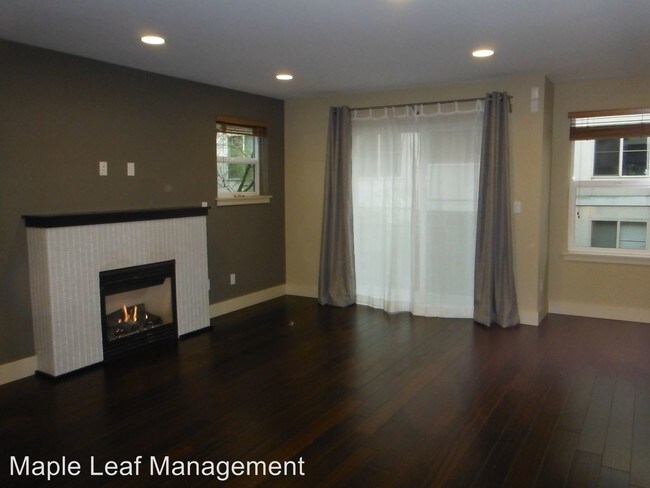 Foto del edificio - 6830 Oswego Pl NE
