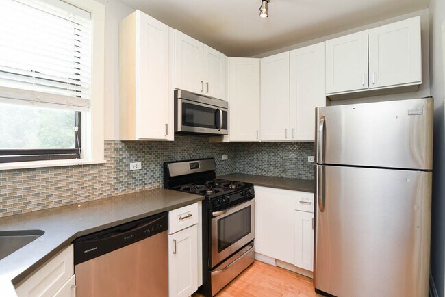Foto del edificio - 2326 N Rockwell St