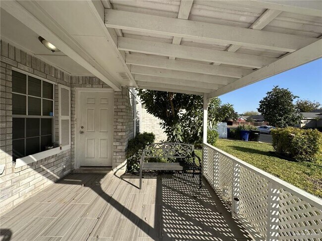 Foto del edificio - 34 Fairmont Ave