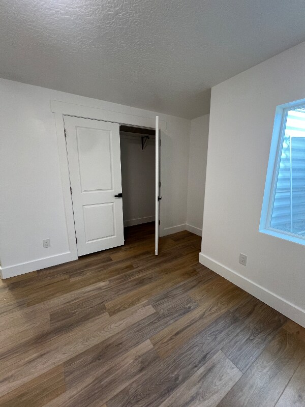 Building Photo - 3038 Red Fox Dr