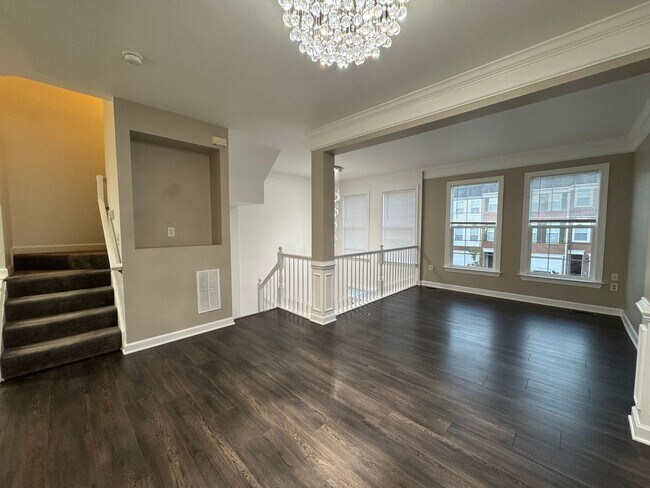 Photo - Gorgeous 4 Bed 3 Bath Brick Townhome In Amenity-Rich Riverside Station