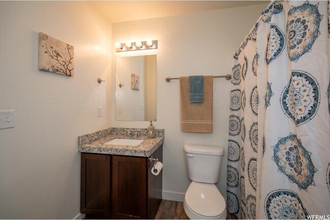 Building Photo - 14431 S Ferndale Way
