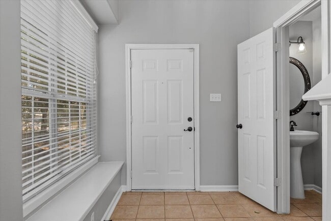 Building Photo - 71 Summer Haze Cir