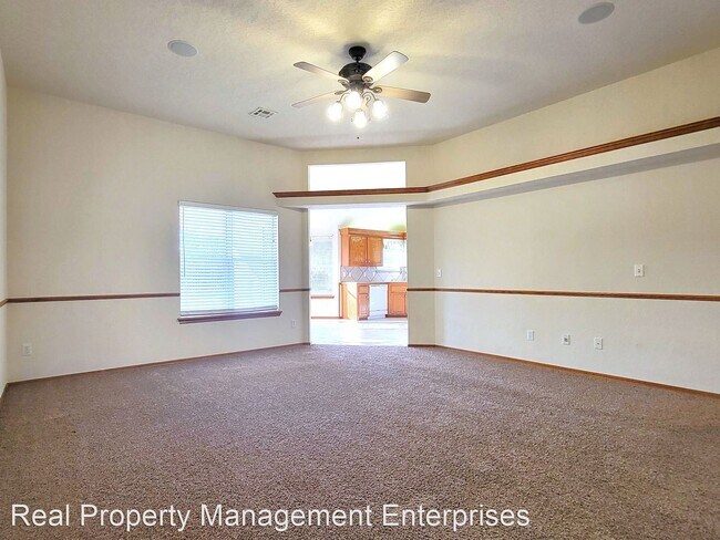 Foto del edificio - 3 br, 2 bath House - 2525 Bellaire Dr