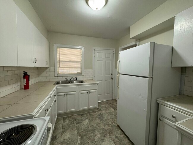 Foto del edificio - 756 Kensington Pl