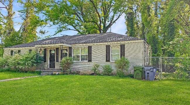 Building Photo - 388 Greencove Ln SE