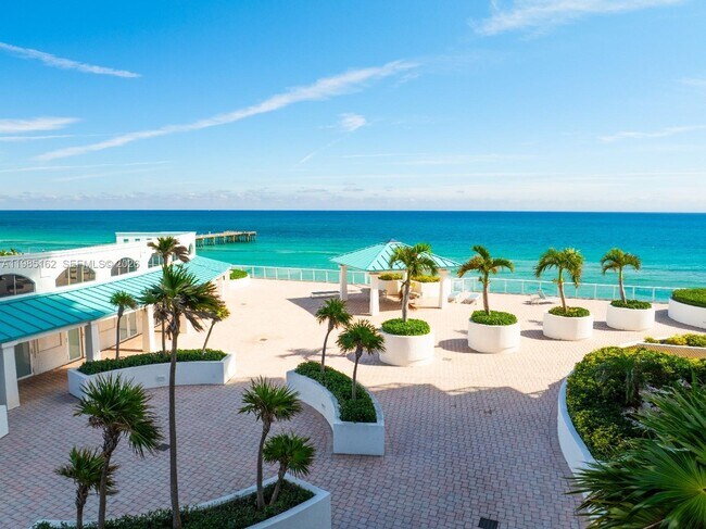 Foto del edificio - 16445 Collins Ave