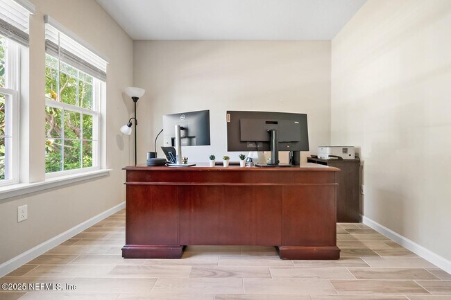 Foto del edificio - 10165 Roman Ln