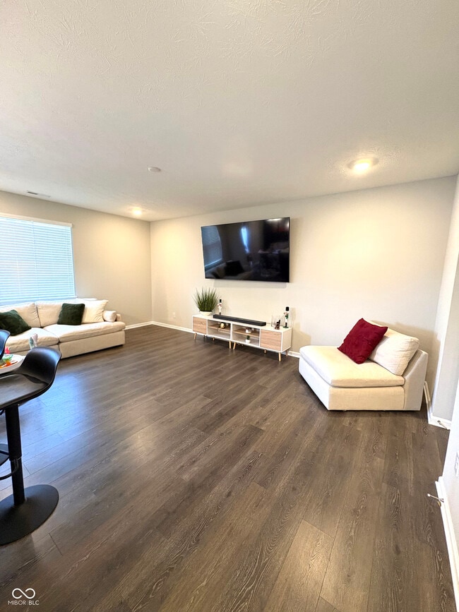 Building Photo - 6388 Yuma Ct