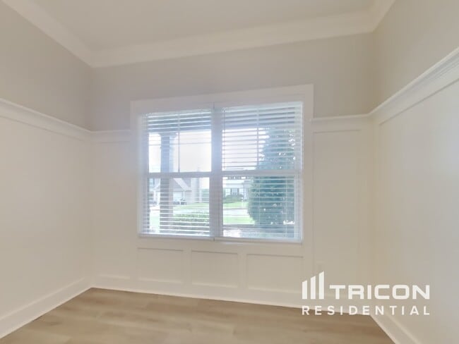 Building Photo - 56 Chimney Springs Dr SW