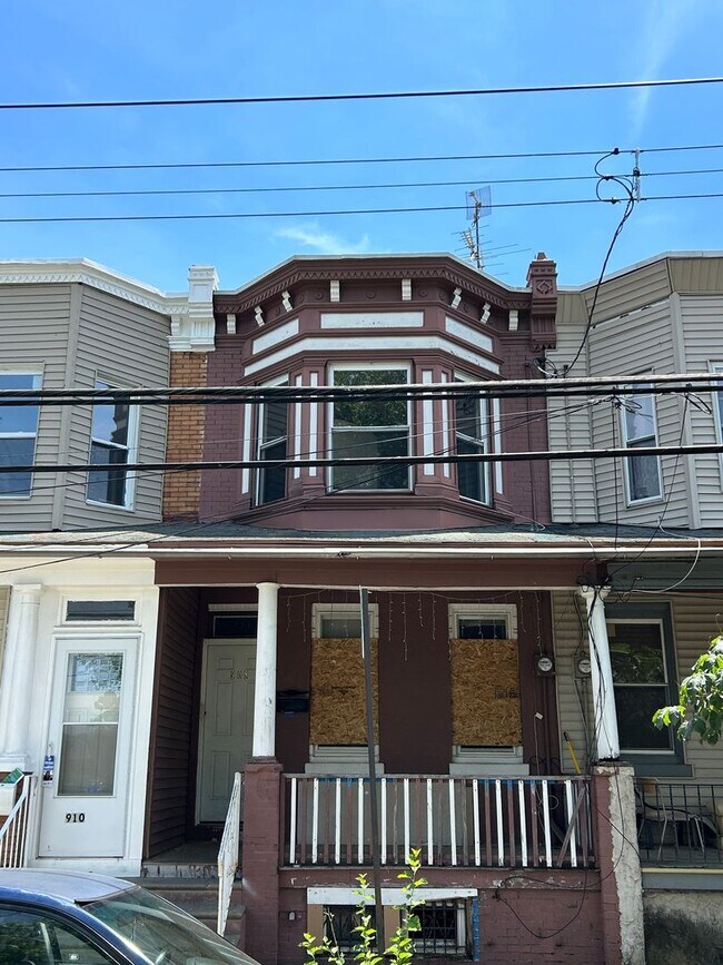 Foto del edificio - 3 BD / New renovation CO