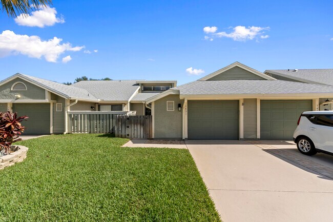 Foto del edificio - 1431 SE Berwick Ct