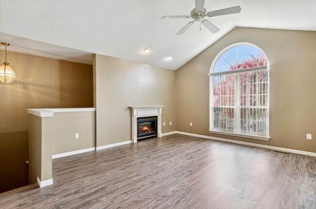Foto del edificio - 8201 Chesapeake Cir