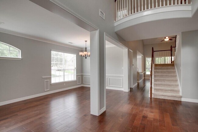 Building Photo - 1660 Bonham Pkwy