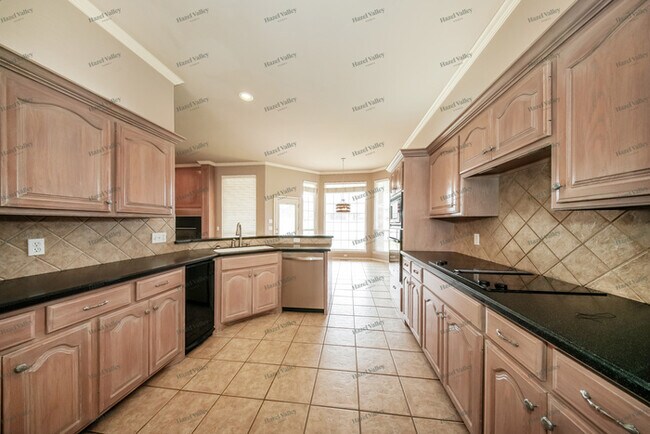 Building Photo - 2624 NW 154th St