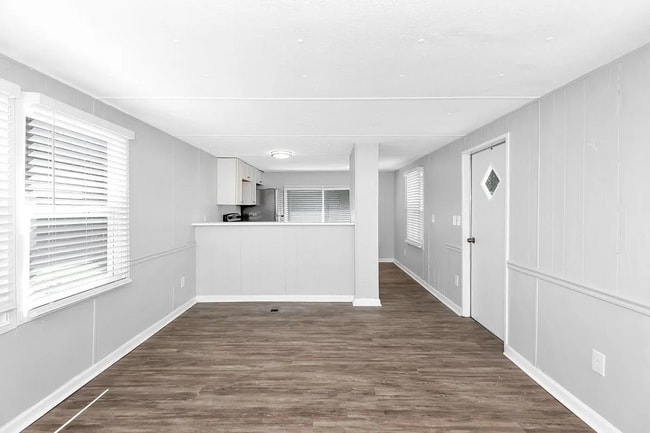 Foto del edificio - 415 W Limestone Rd