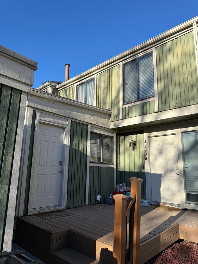 Building Photo - 4169 S Village Ln