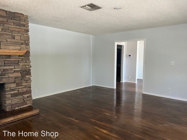 Building Photo - 2 br, 2 bath House - 3940 Edgemoor Way
