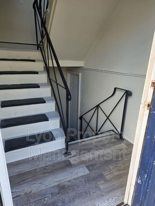 Foto del edificio - 51 Adelaide Ave