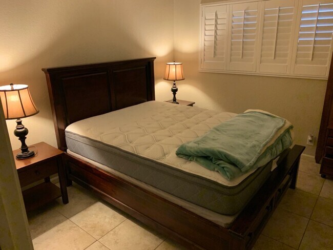 Foto del edificio - 2812 N Auburn Cir