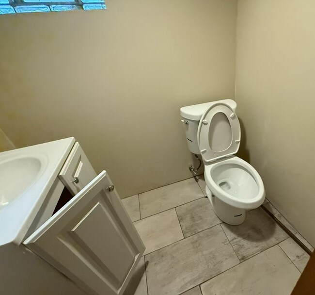 Foto del edificio - 7123 Kedron St