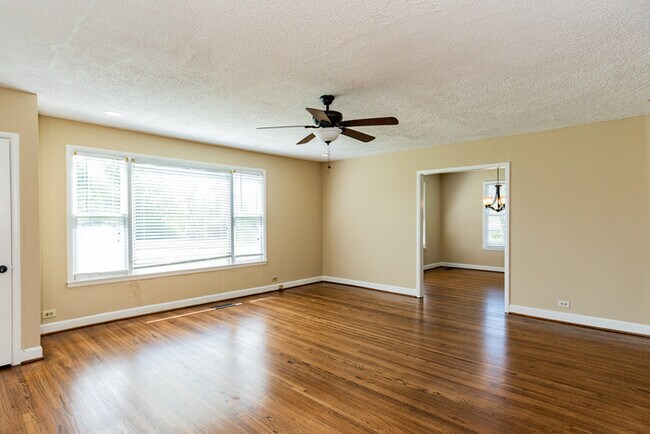 Building Photo - 5623 Warrior River Rd