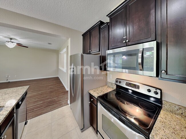 Foto del edificio - 3831 Chasing Falls Rd