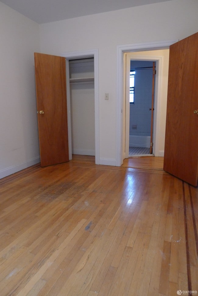 Building Photo - 45-35 42nd Street