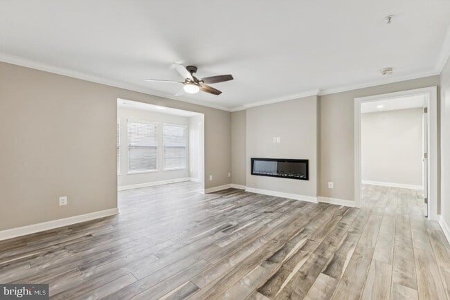 Building Photo - 8311 Bluebird Way