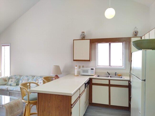 Building Photo - 510 Fairwood Lakes Dr