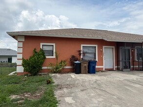 Building Photo - 1043 Abrams Blvd