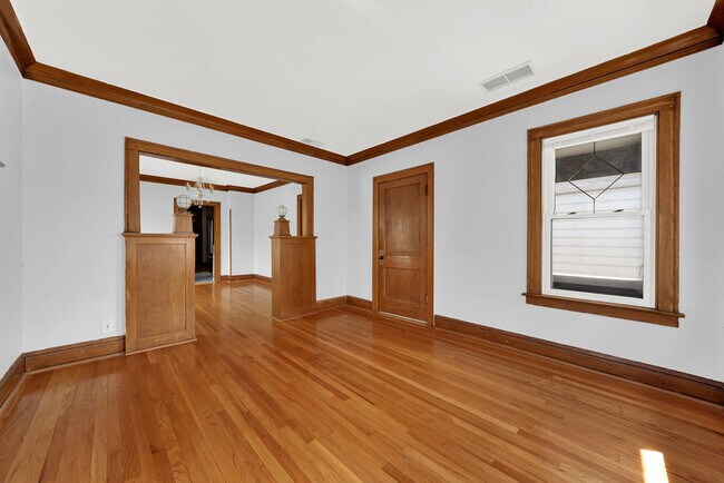 Foto del edificio - 4603 S Sacramento Ave