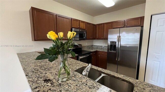 Foto del edificio - 8850 NW 97th Ave