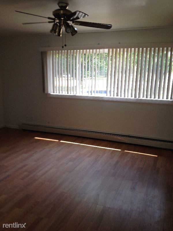 Building Photo - 5 br, 2 bath House - 746 route 206