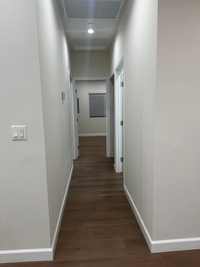 Building Photo - 8501 Cranford Ave