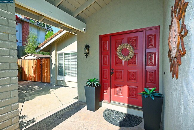 Foto del edificio - 933 Meadowvale Ct