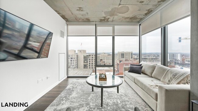 Building Photo - 2010 West End Ave