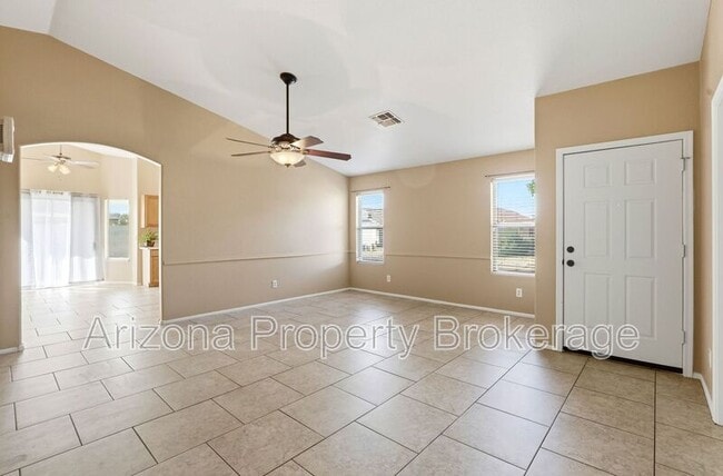 Foto del edificio - 919 E Monteleone St