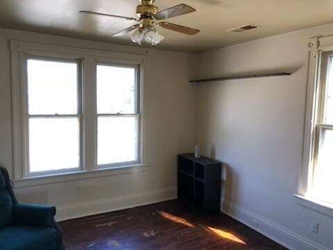 Building Photo - 585 Duncan Ave