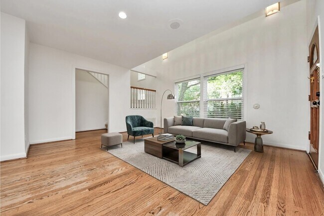 Foto del edificio - 3912 Ruskin St
