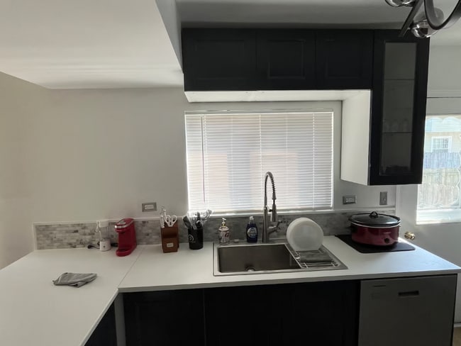 Building Photo - 771 Marilyn Ave