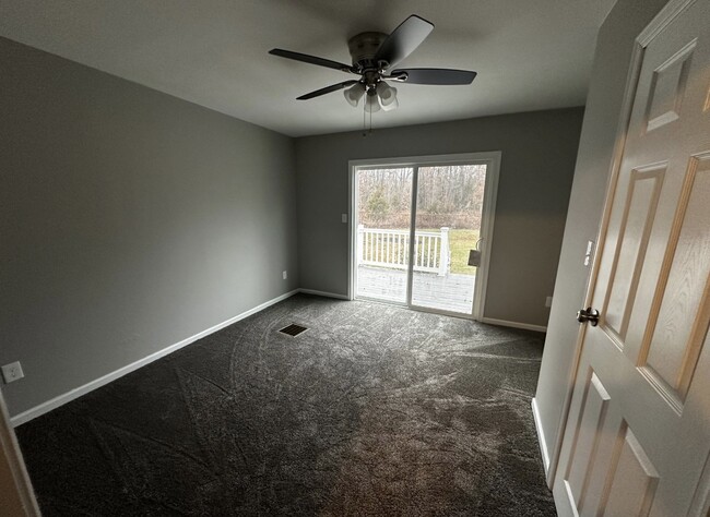 Building Photo - 1294 Landis Ave