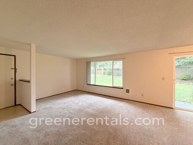 Foto del edificio - 2BD/1BA West Olympia Duplex