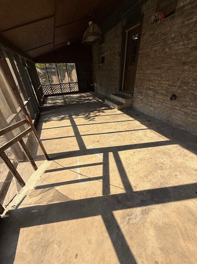 Foto del edificio - 3 Bed 1.5 Bath House