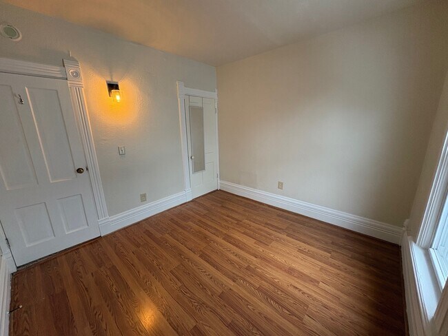 Foto del edificio - 1018 Pearl St