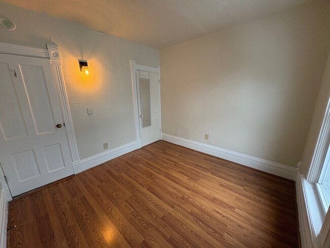 Building Photo - 1018 Pearl St