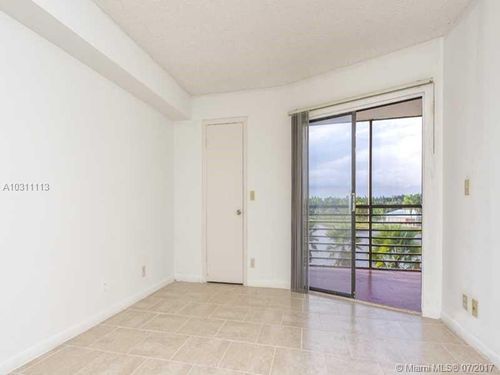 Foto del edificio - 4101 N Hiatus Rd